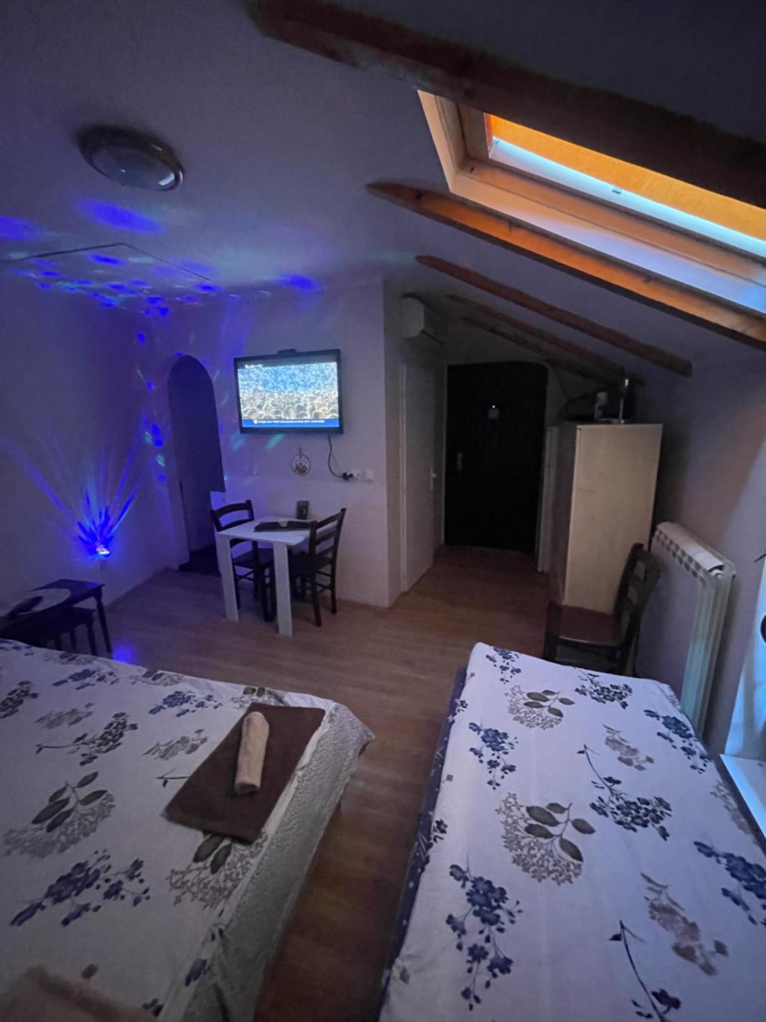 Bulevar Apartments Пожареваць Екстер'єр фото